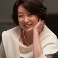 Bà Hwang