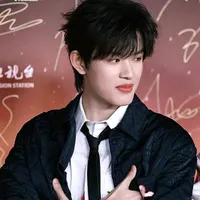 Trương Cực_Áp Út