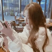 QUỲNH ANH