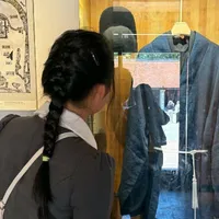 người dẫn chuyện