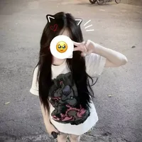 Gia Linh (em của Trung)