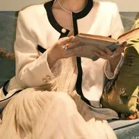 Thủy - mẹ Hùng