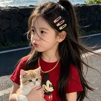 Thẩm Dư Hạ(lúc nhỏ)