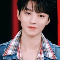 Vương Tuấn Khải