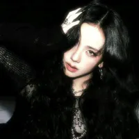 Kim Jisoo || Chichu