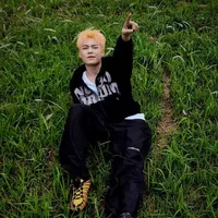 #NguyenHoangBach_Jeyb