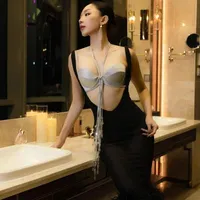 Tóc Tiên ( chị)