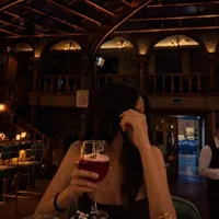 Bà Trang Nhã