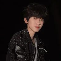 Tả Kỳ Hàm_em