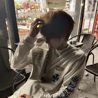 Lê Phạm Nhật Đình.
