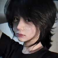 Hạ Vy