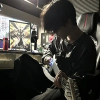 Tiêu Hạ Vũ•|Srejiy|•_ Học viên 2A