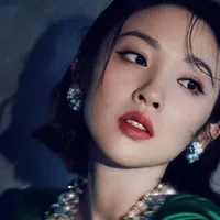 Đường Nghệ Hân