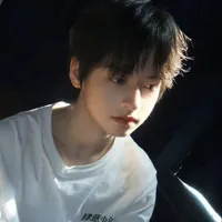 Dương Hàm Bác
