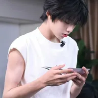 HặcTrần Dịch Hằng-H