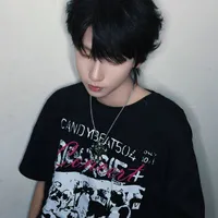 Nhiếp Vĩ Thần_gã