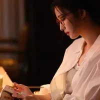 Bà Prariyapit - Mẹ Jing