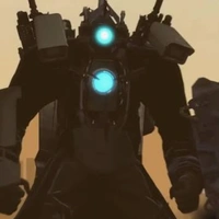 titan cameraman/Hilary