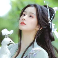 Khương Tuyết tự Tố Nguyệt