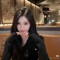 Thẩm Tư Di