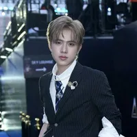 Nam Sơn