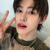 Eom Seonghyeon/@lúm.chíp
