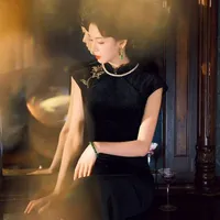 mẹ Di Yến 