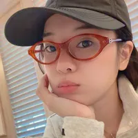 Nguyễn Hoàng Yến - Sóc
