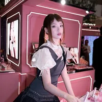 Nguyễn Lê Ngọc Ánh Sáng-Aza