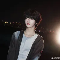 Trương Hàm Thụy(cậu)