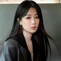 Tuyết Liên