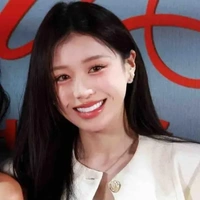 Han Sara[ tộc ma cà rồng]_ sả