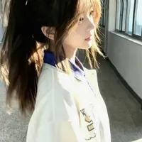 Nguyễn Tuyết mai châu