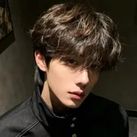 Lục Tuấn Phong