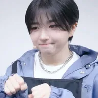 tg lé biên đẹp gái