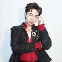 Xuân Bách
