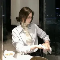 Lê Hà (mẹ Vy)