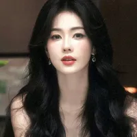 Bùi Kiều Vy-mẹ em