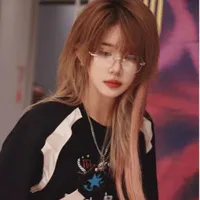 trần kha( em )