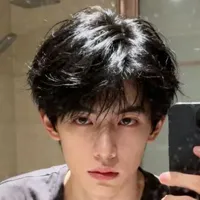 Seehoon (anh kế)