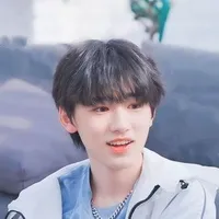 Tống Á Hiên