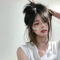 Thẩm Nguyệt Hàn