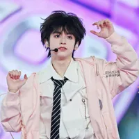 Dương Hàm Bác