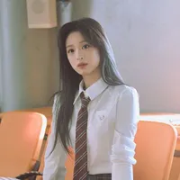 Jung Ahyeon(chị)
