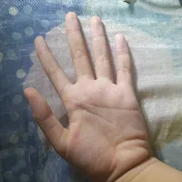 bàn tay:)))