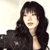 Vũ Thị Ngân Mỹ(22 tuổi)