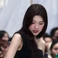 Nguyễn Lê Diễm Hằng [Lamoon]