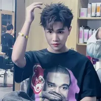 HOÀNG ĐỨC DUY