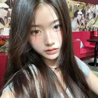 Lê Thúy hà