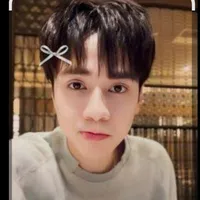 Quang Hùng ( phone)